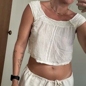 Betsey Johnson crochet crop top size 6 vintage romantic